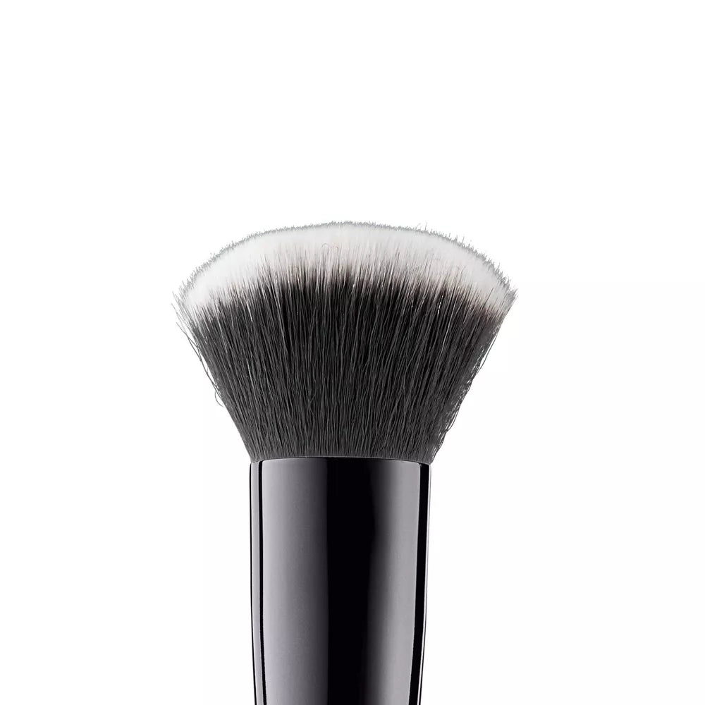 Domed Synthetic Blurring Powder Makeup Brush